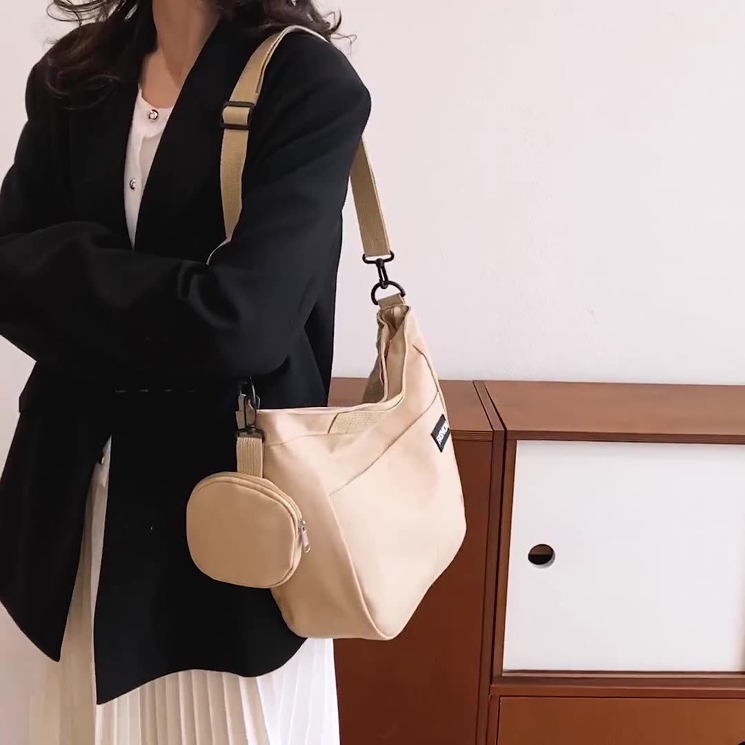 Women's Fashionable Nylon Bag - Spacious & Durable Messenger - Full Storee